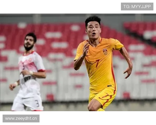 武磊居然这么小资？饭店点菜比我家还讲究，这日子过得谁顶得住啊！